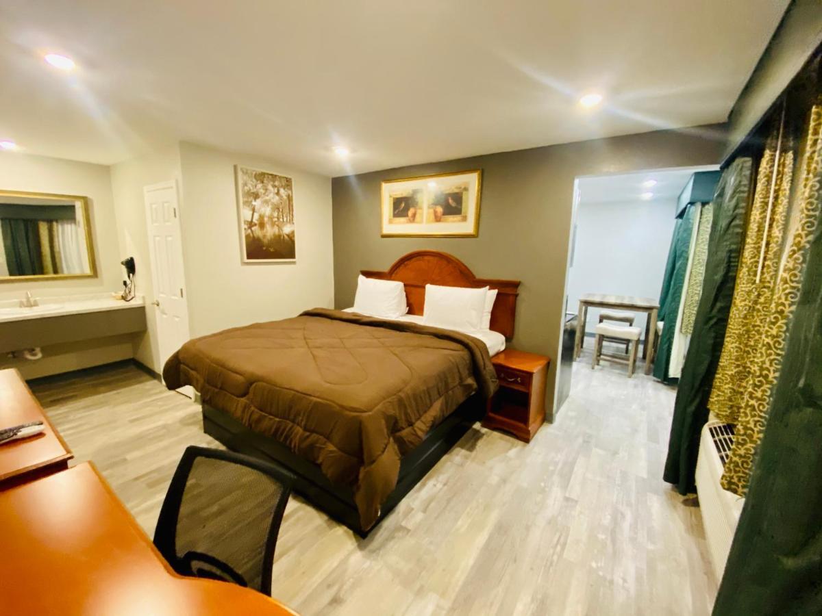 Ozark Inn & Suites Luaran gambar