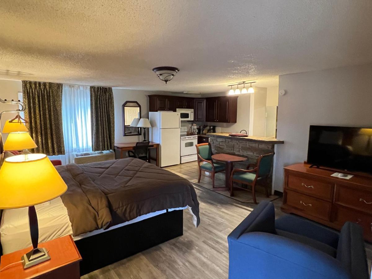 Ozark Inn & Suites Luaran gambar