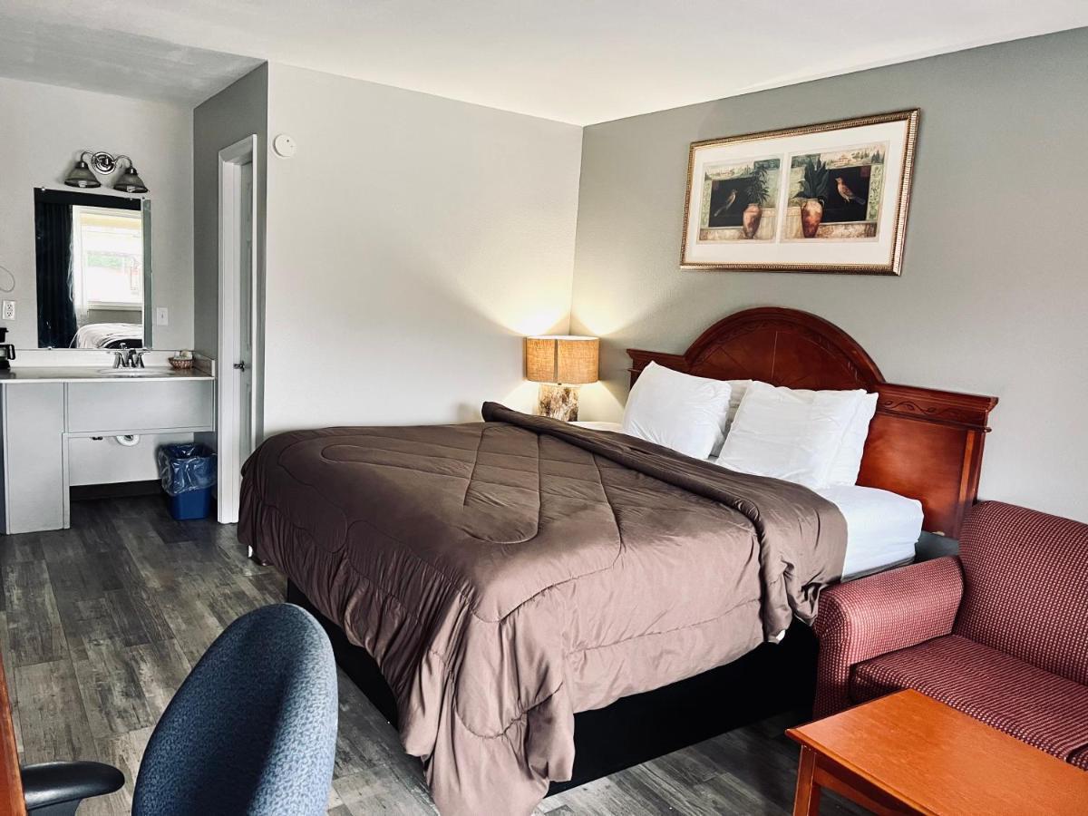 Ozark Inn & Suites Luaran gambar