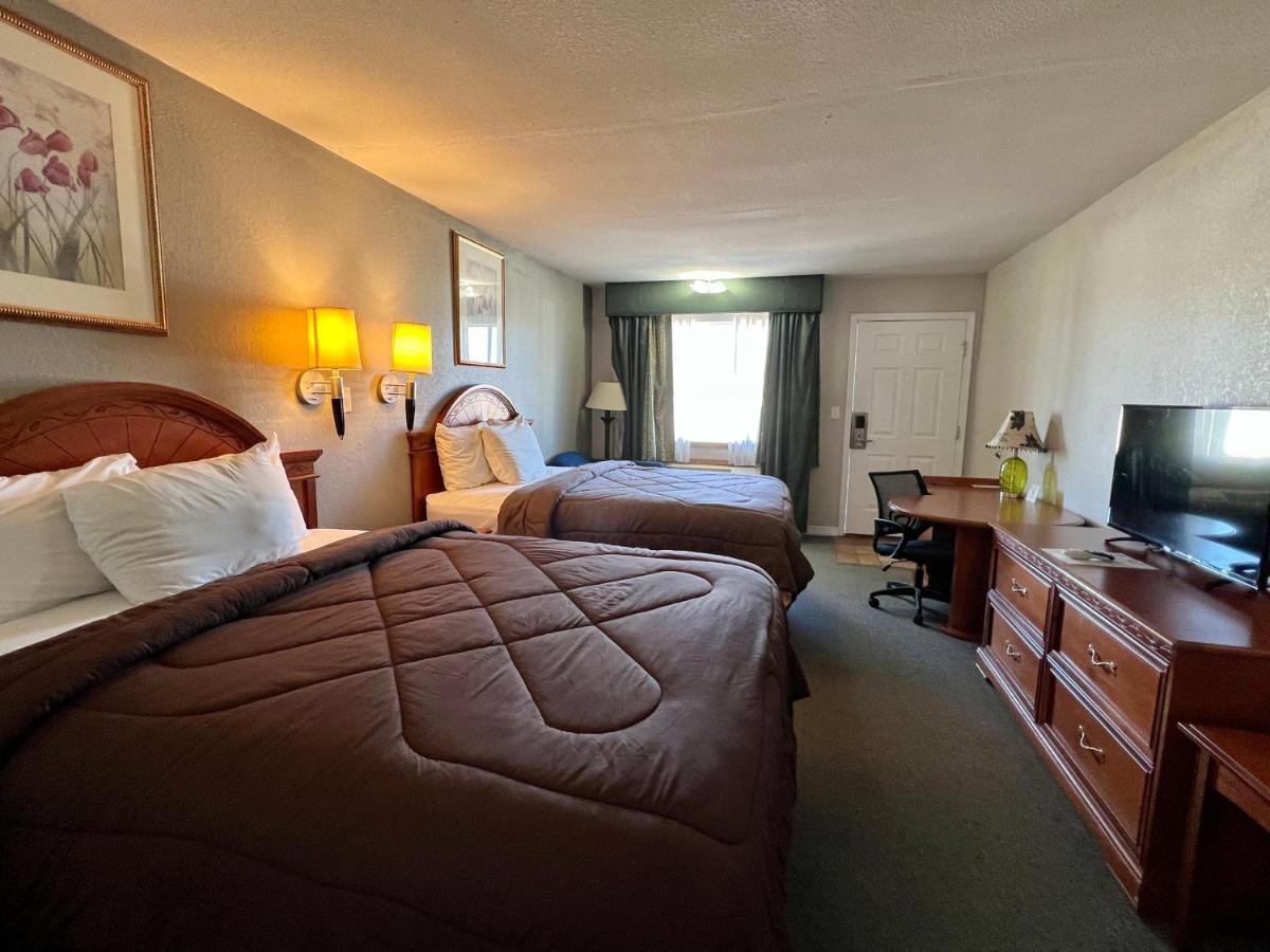 Ozark Inn & Suites Luaran gambar