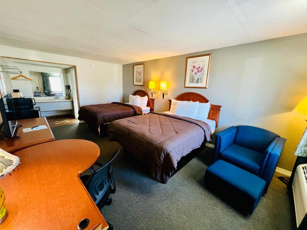 Ozark Inn & Suites Luaran gambar