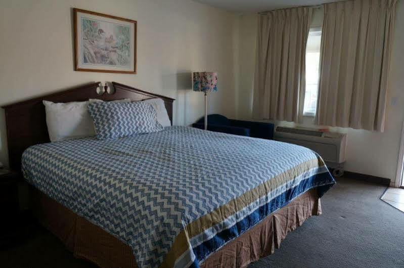 Ozark Inn & Suites Luaran gambar